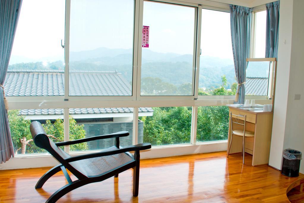 Sanyi Happiness B&B Bagian luar foto
