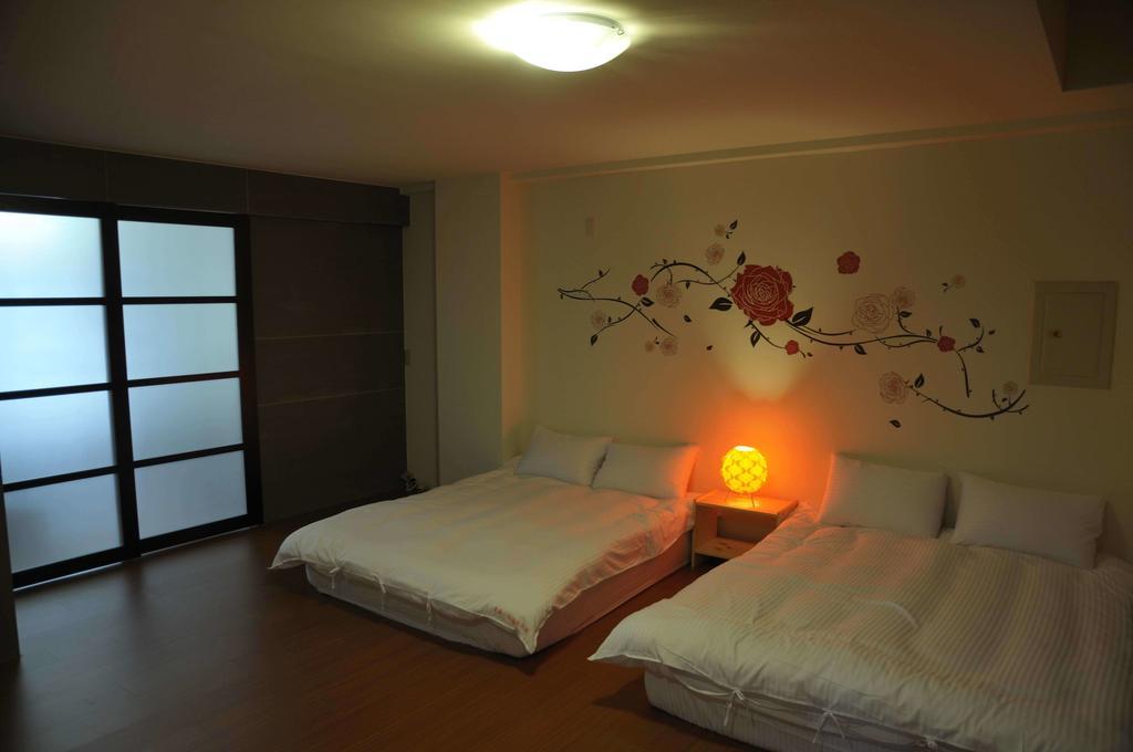 Sanyi Happiness B&B Bagian luar foto