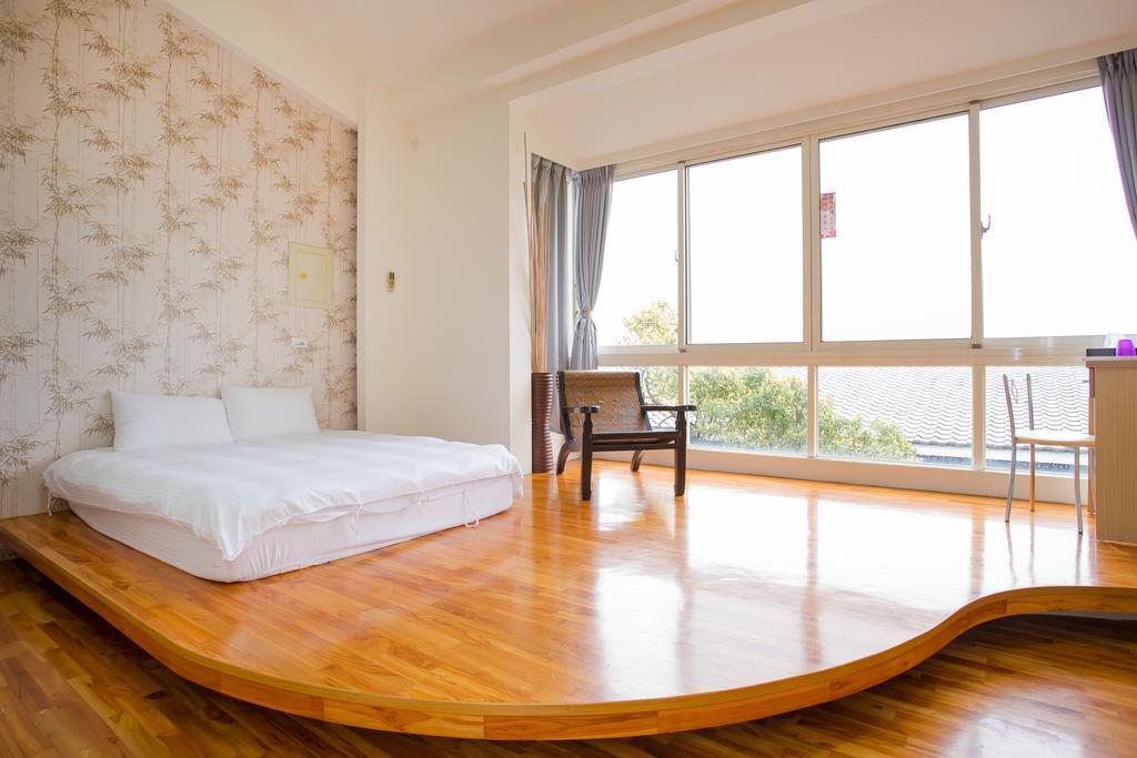 Sanyi Happiness B&B Bagian luar foto
